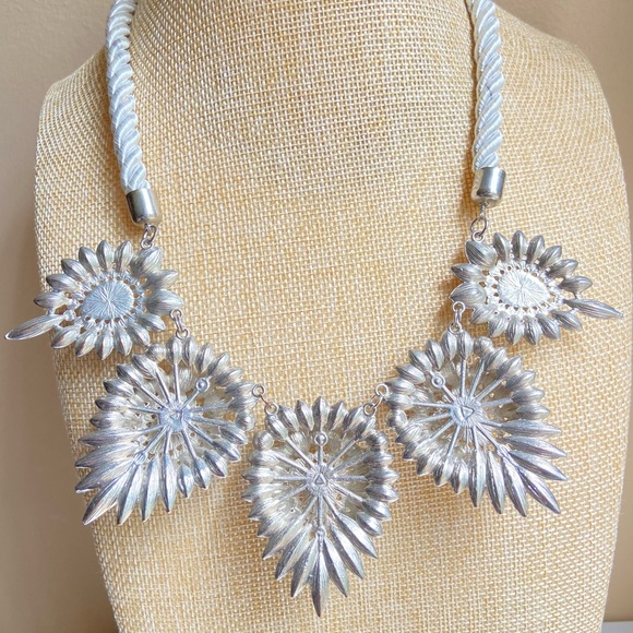 Chunky silvertone statement necklace with clear and gray rhinestone segments - Picture 6 of 9